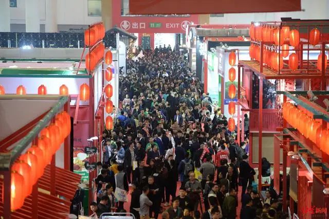 漲幅超過(guò)3%。值得一提的是，雖然白酒股迎來(lái)反彈，但